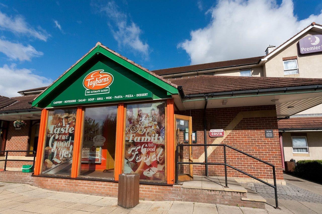 Premier Inn Newcastle - Metro Centre Гейтсхед Экстерьер фото