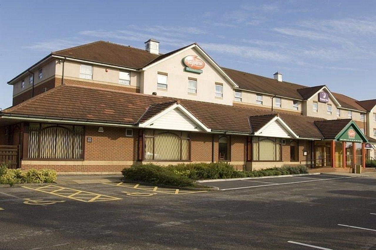 Premier Inn Newcastle - Metro Centre Гейтсхед Экстерьер фото
