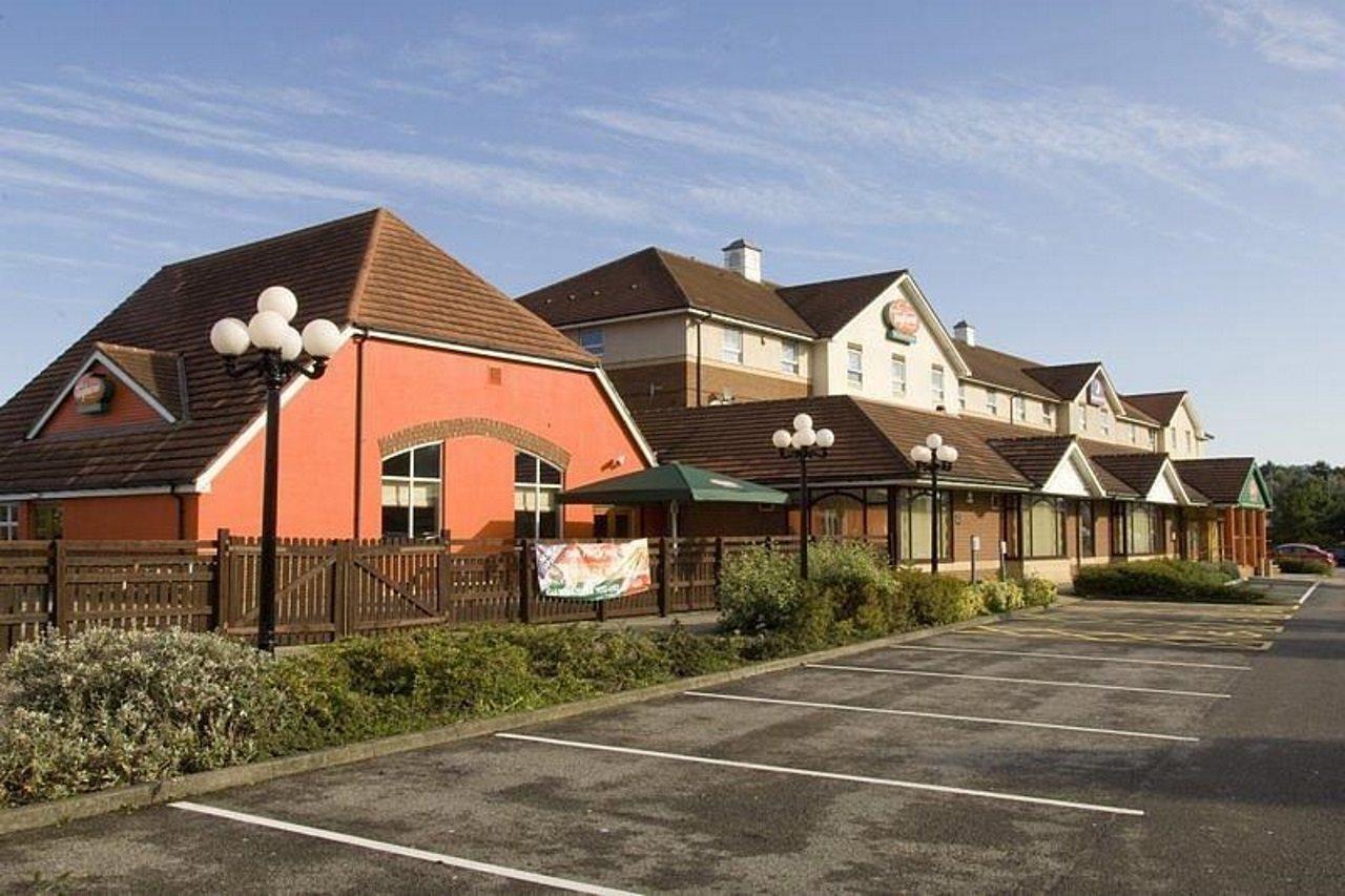 Premier Inn Newcastle - Metro Centre Гейтсхед Экстерьер фото