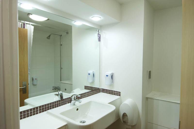 Premier Inn Newcastle - Metro Centre Гейтсхед Экстерьер фото